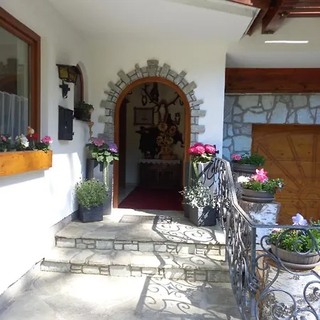 Wieser Habitación en casa particular
